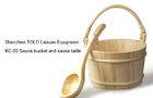China wood sauna bucket Sauna Accessories Handcrafted Durable with ladle factory